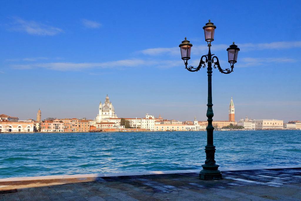 Charmsuite Palladio Venice Room photo