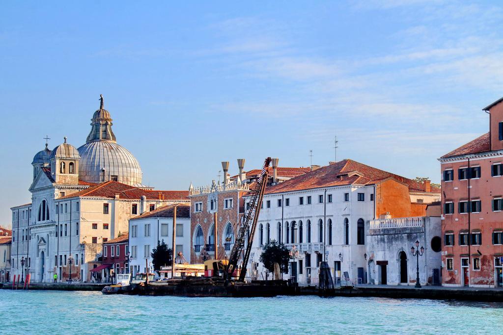 Charmsuite Palladio Venice Room photo