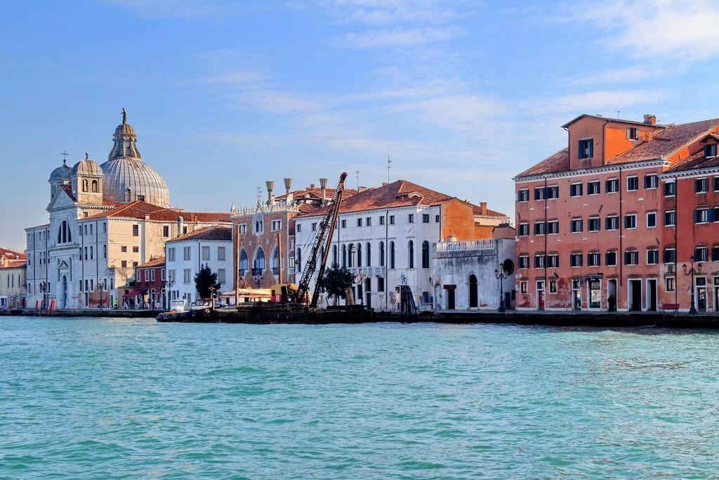 Charmsuite Palladio Venice Room photo